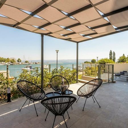 Luxury Apartment With Hot Tub Omiš Exteriör bild