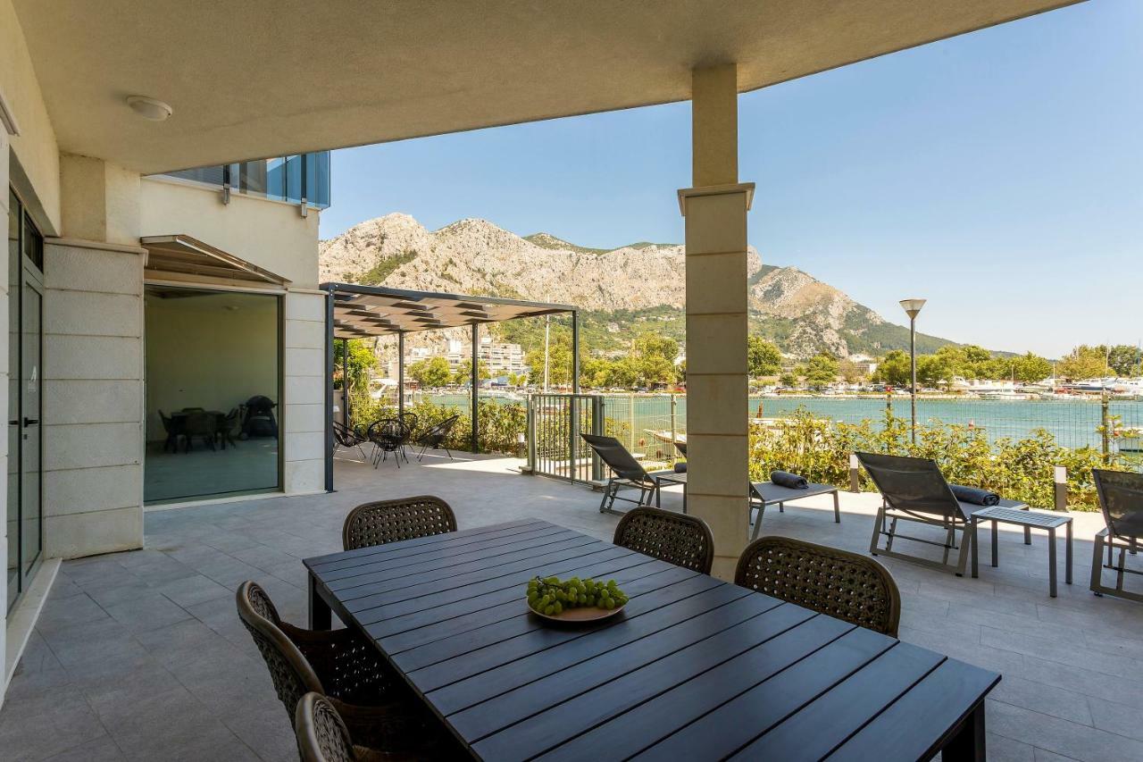 Luxury Apartment With Hot Tub Omiš Exteriör bild